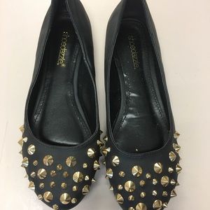 Shoe Dazzle Flats